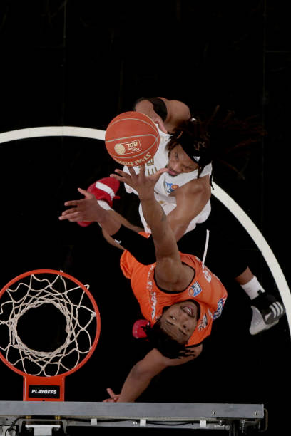 由球员的是 由球员的是