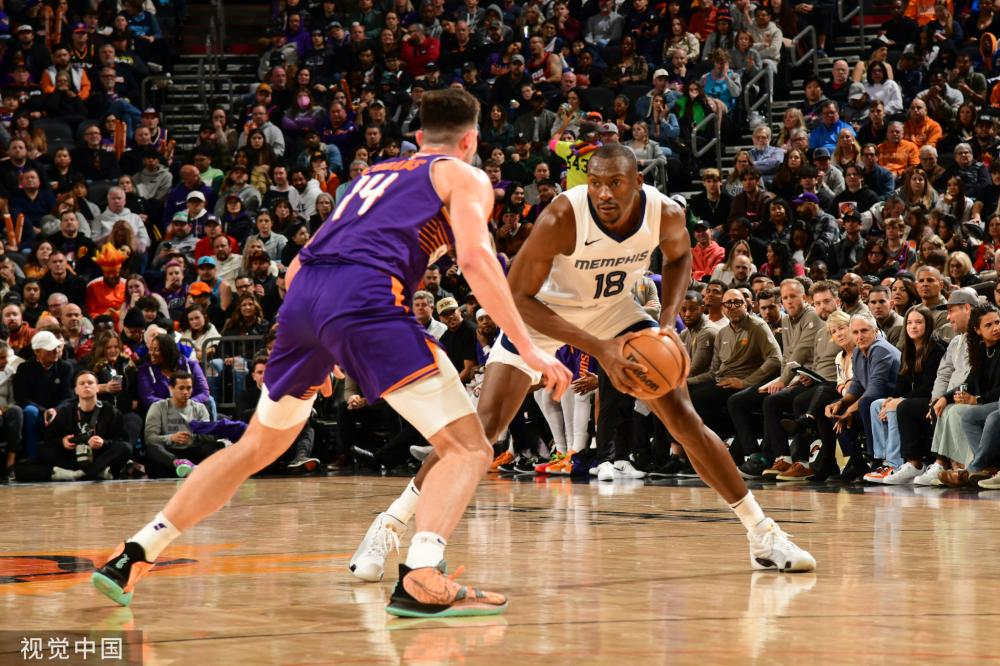 球市场中的 球市场中的