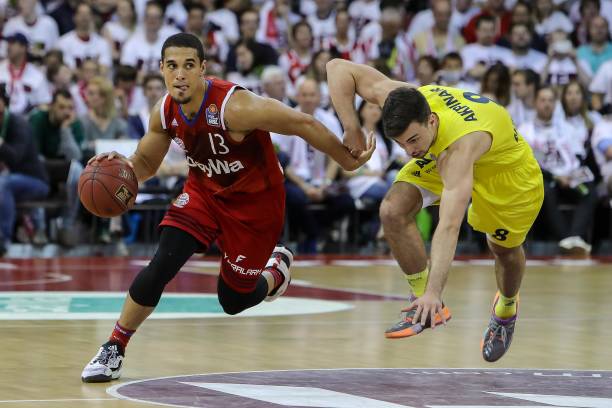 等队挖走 等队挖走