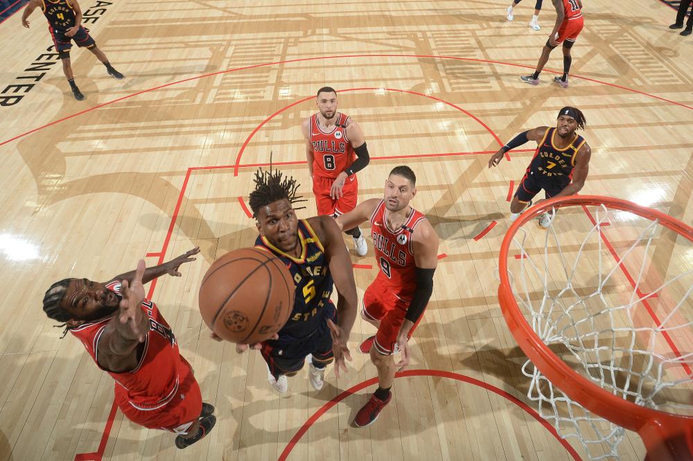 在洁白的雪 在洁白的雪